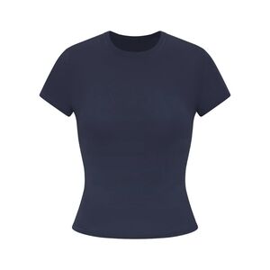 BB1. NWT SKIMS FITS EVERYBODY SHORT SLEEVE TSHIRT IN NAVY